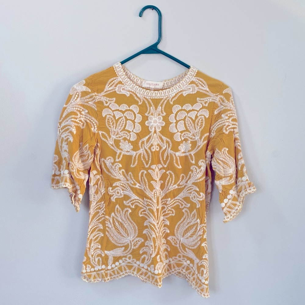 Solitaire Women’s Golden Yellow Embroidered Floral Boho Blouse Size Medium